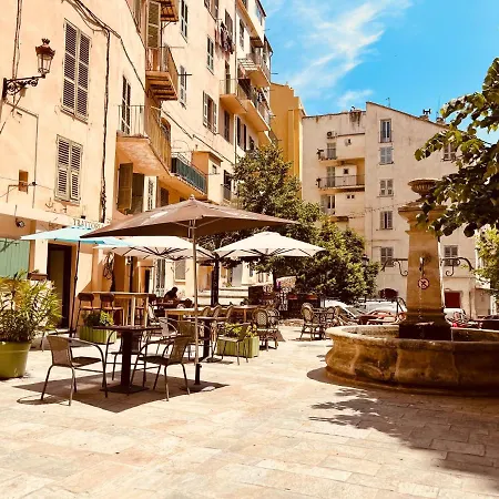 Pepites Bastiaises Vatta Roof Jacuzzi Vue Vieux Port *