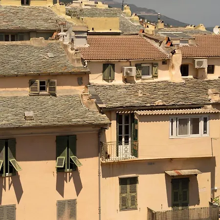 Vatta Centre Avec Roof Bain A Remous Et Vue Panoramique Бастия