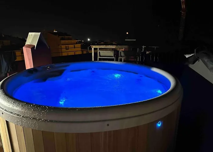 Vatta Centre Avec Roof Bain A Remous Et Vue Panoramique *