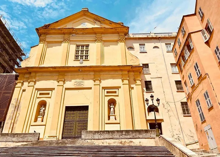 Vatta Centre Avec Roof Bain A Remous Et Vue Panoramique Apartmán *